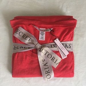 Victoria’s Secret Lounger PJ Set